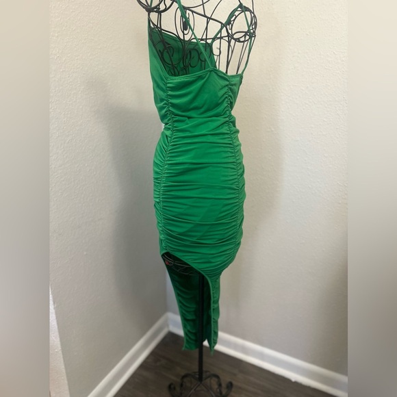 Papermoon Green Ruched Asymmetrical Cocktail Dress - Picture 6 of 6